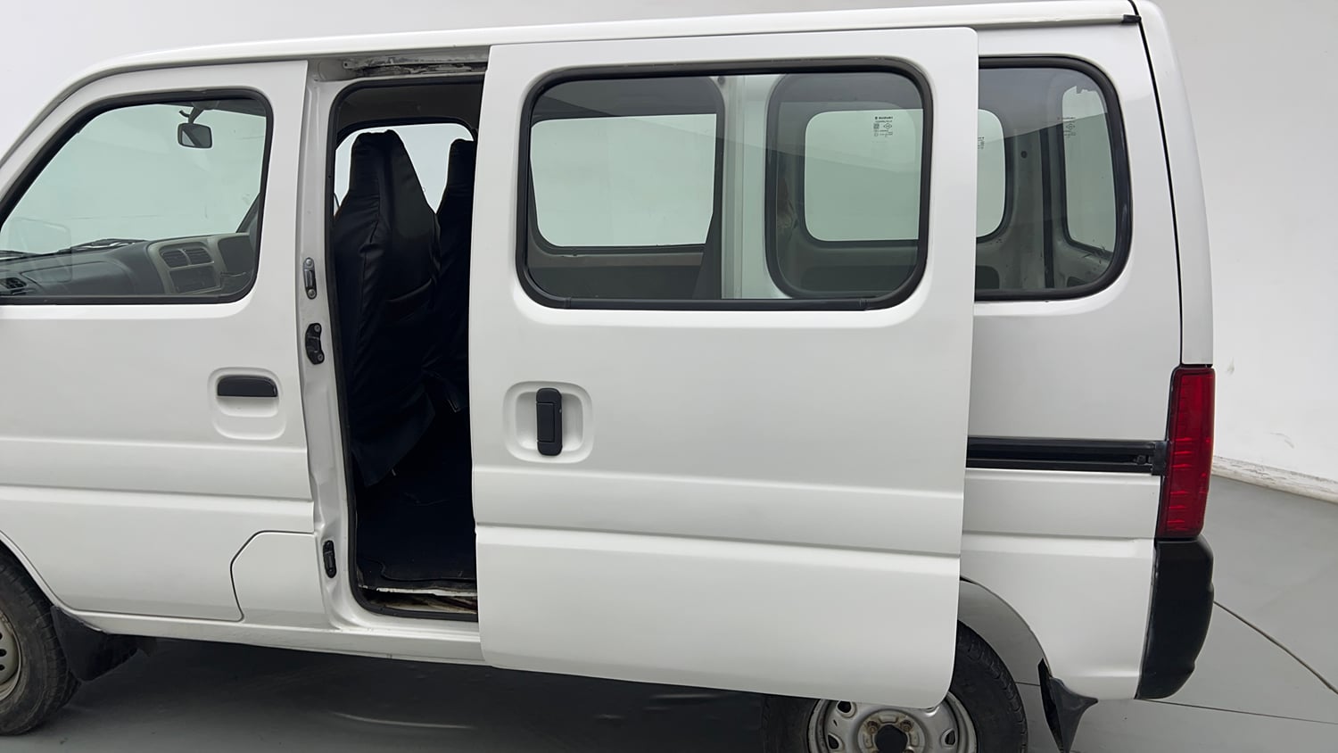 Used 2022 Maruti Suzuki Eeco 5 STR AC (O) Petrol Manual interior LEFT REAR DOOR OPEN VIEW