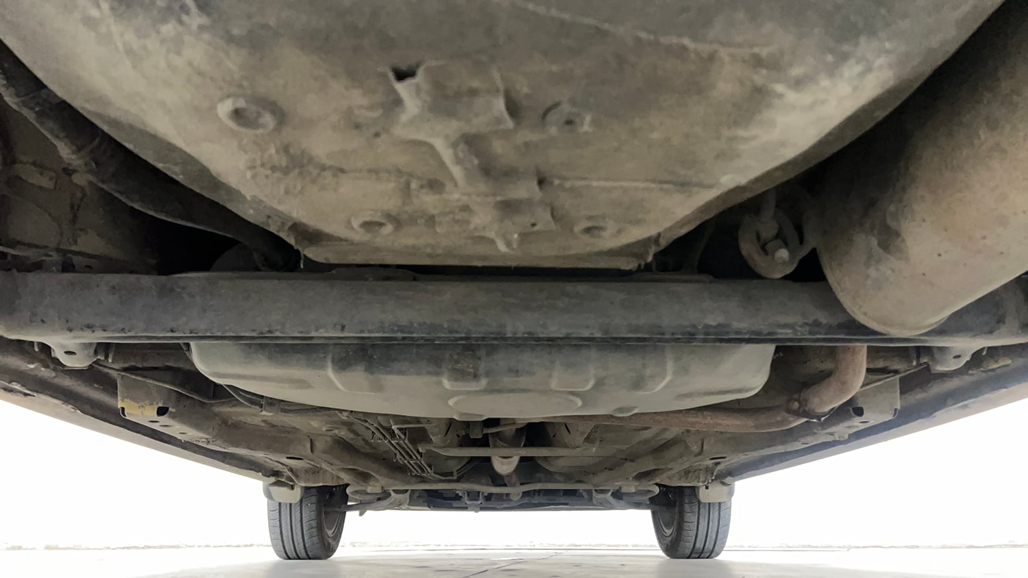 Used 2020 Tata Tiago XZA Plus Petrol Automatic extra REAR UNDERBODY VIEW (TAKEN FROM REAR)