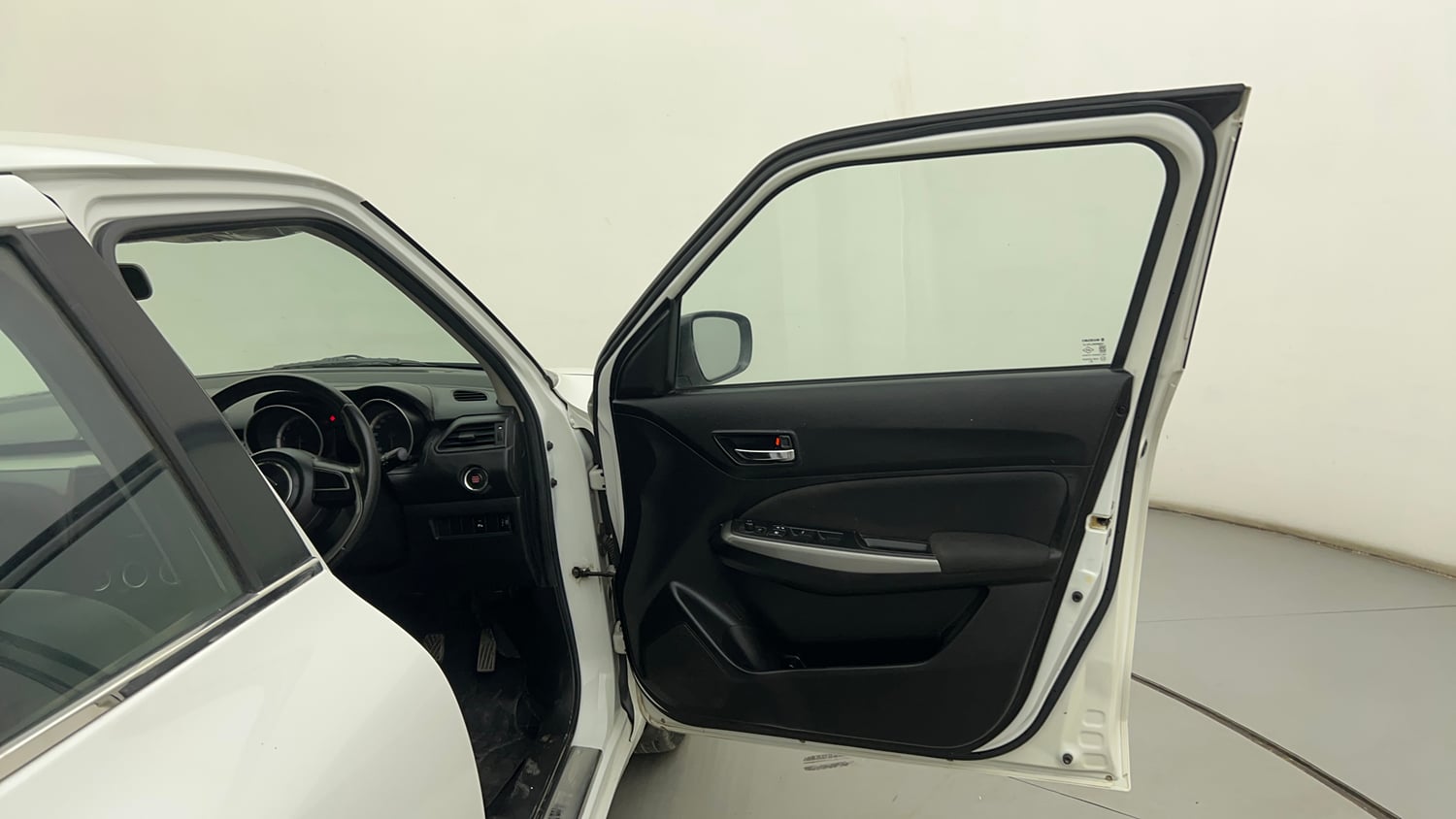 Used 2019 Maruti Suzuki Swift ZXi Petrol Manual interior RIGHT FRONT DOOR OPEN VIEW