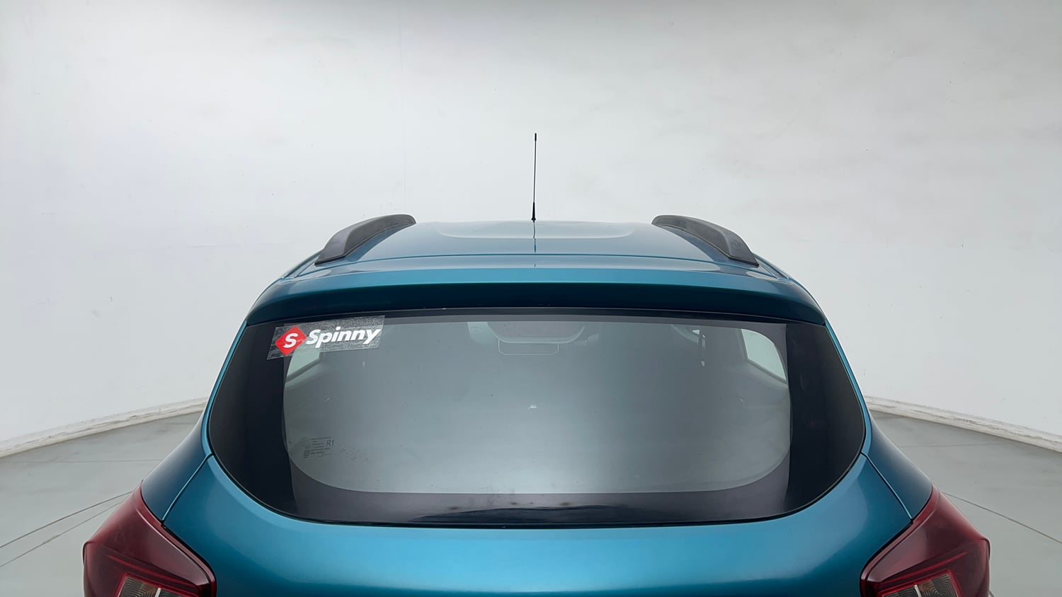 Used 2025 Renault Kwid CLIMBER 1.0 MT Petrol Manual exterior BACK WINDSHIELD VIEW
