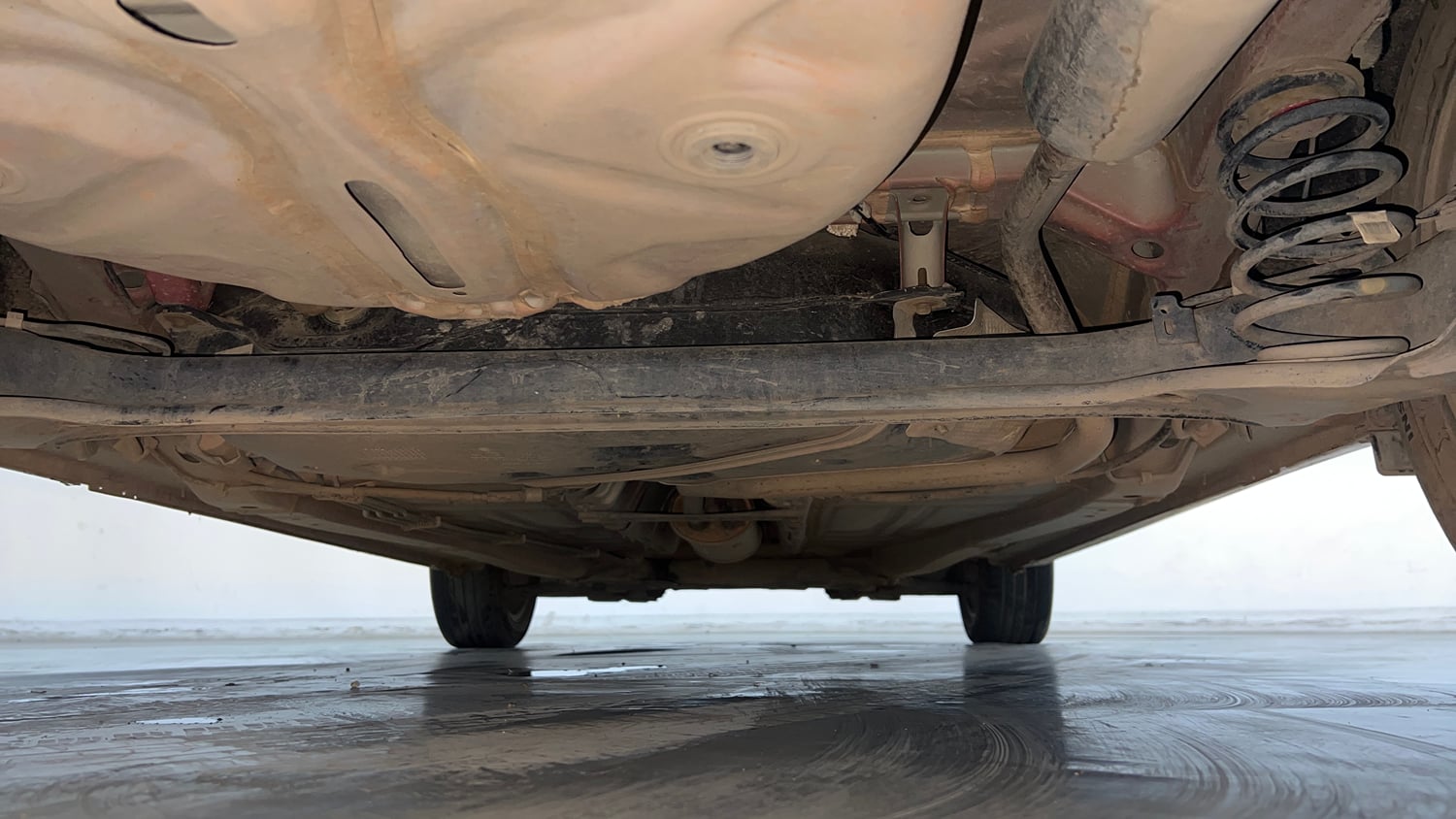 Used 2019 Toyota Glanza V CVT Petrol Automatic extra REAR UNDERBODY VIEW (TAKEN FROM REAR)