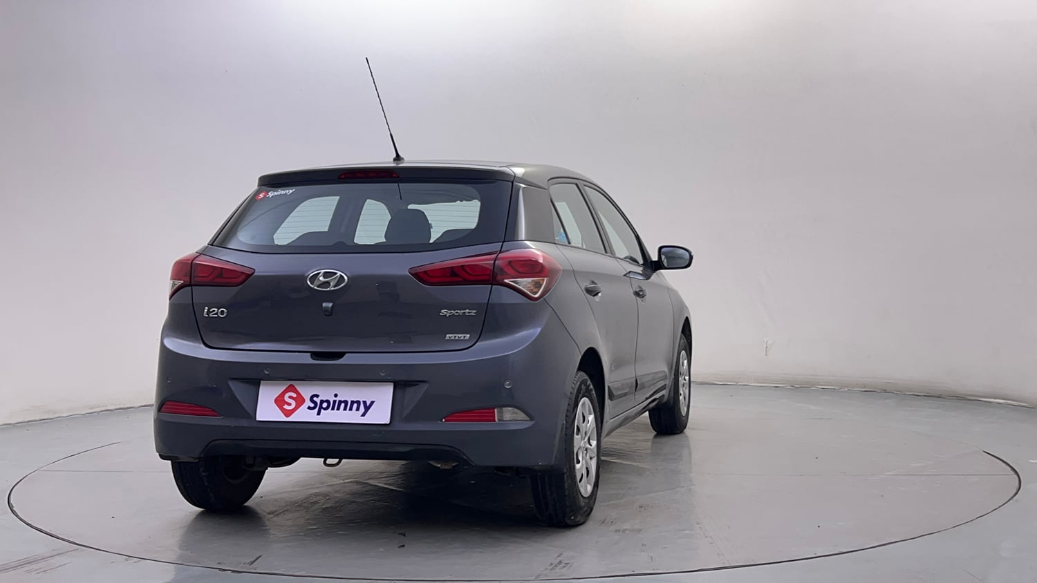 Used 2017 Hyundai Elite i20 Sportz 1.2 Petrol Manual exterior RIGHT REAR CORNER VIEW