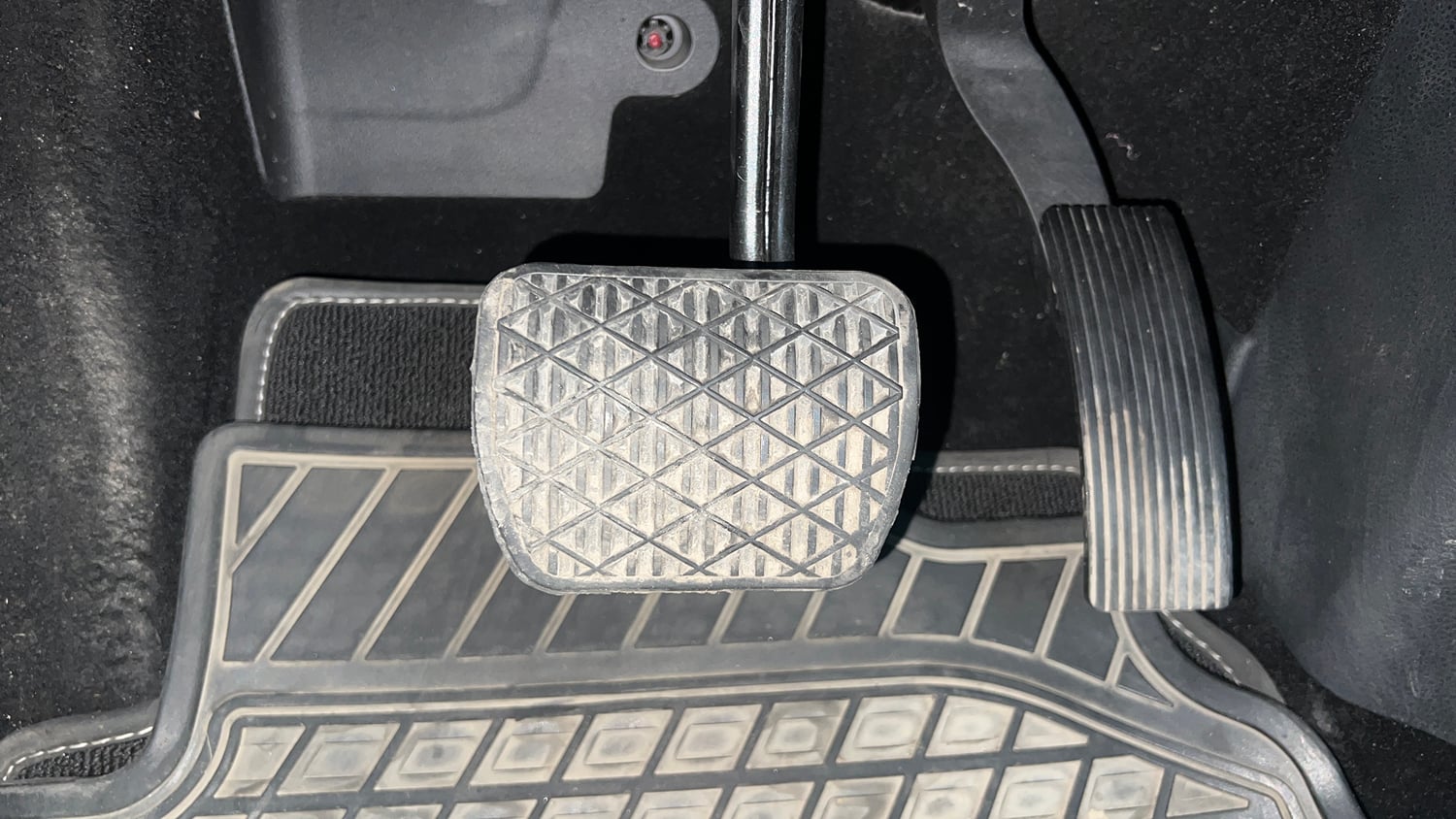 Used 2019 Mercedes-Benz GLA 200 Urban Edition Petrol Automatic interior PEDALS VIEW