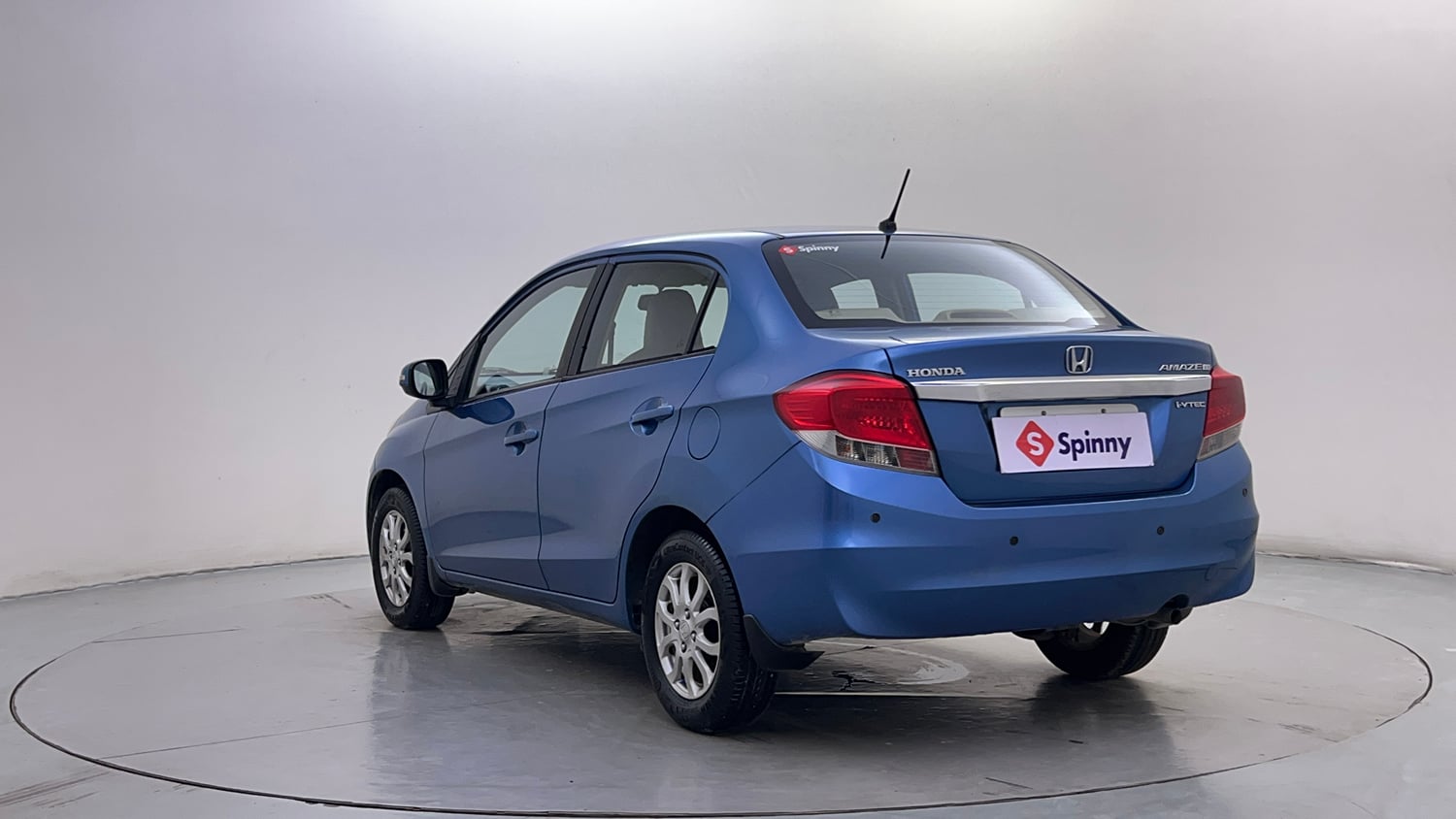 Used 2013 Honda Amaze 1.2 VX AT i-VTEC Petrol Automatic exterior LEFT REAR CORNER VIEW