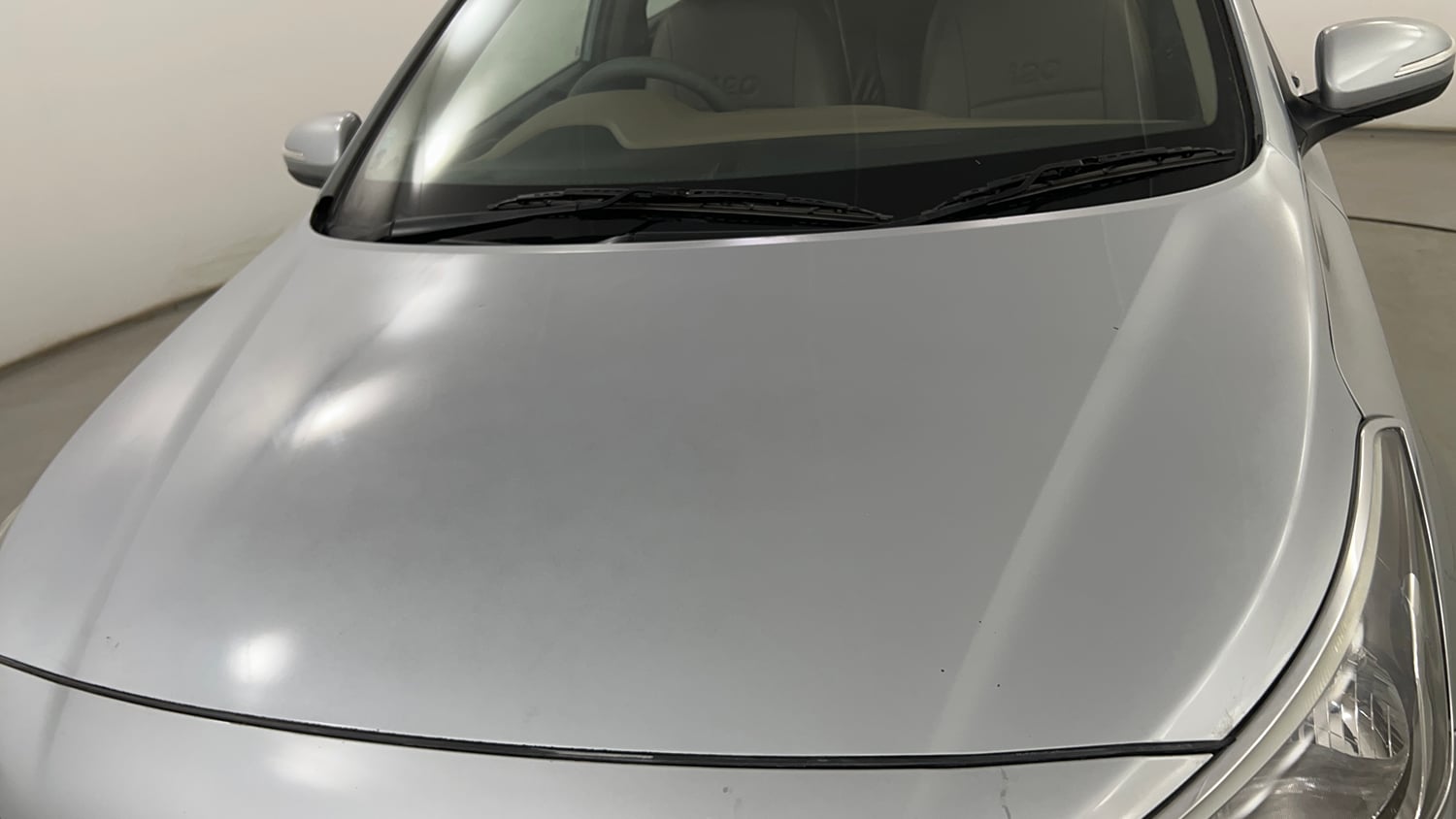 Used 2020 Hyundai Elite i20 Sportz Plus 1.2 Petrol Manual dents MINOR SCRATCH