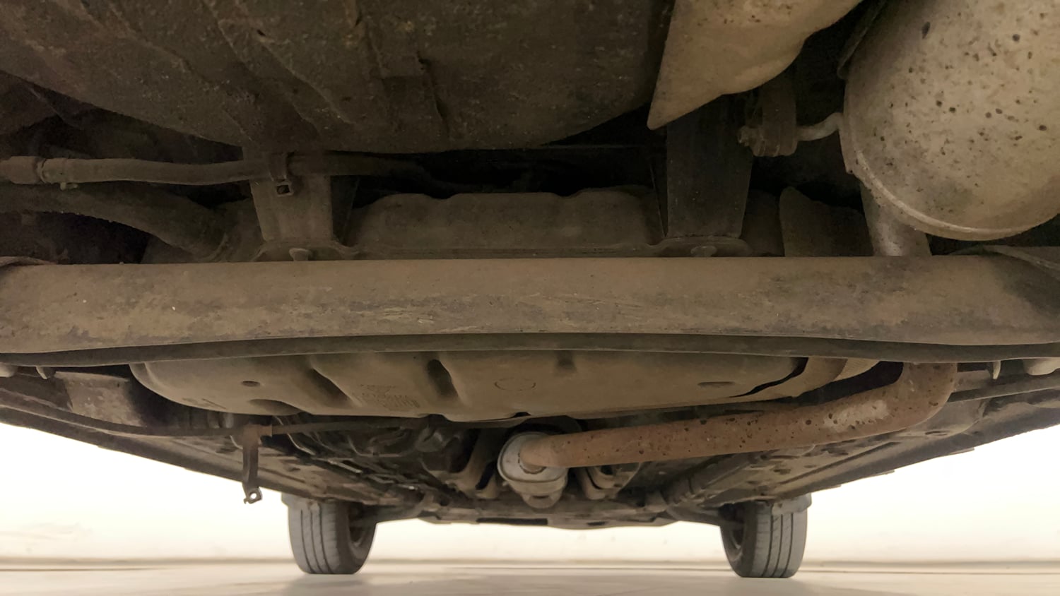 Used 2020 Hyundai Venue S 1.0 Turbo Petrol Manual extra REAR UNDERBODY VIEW (TAKEN FROM REAR)