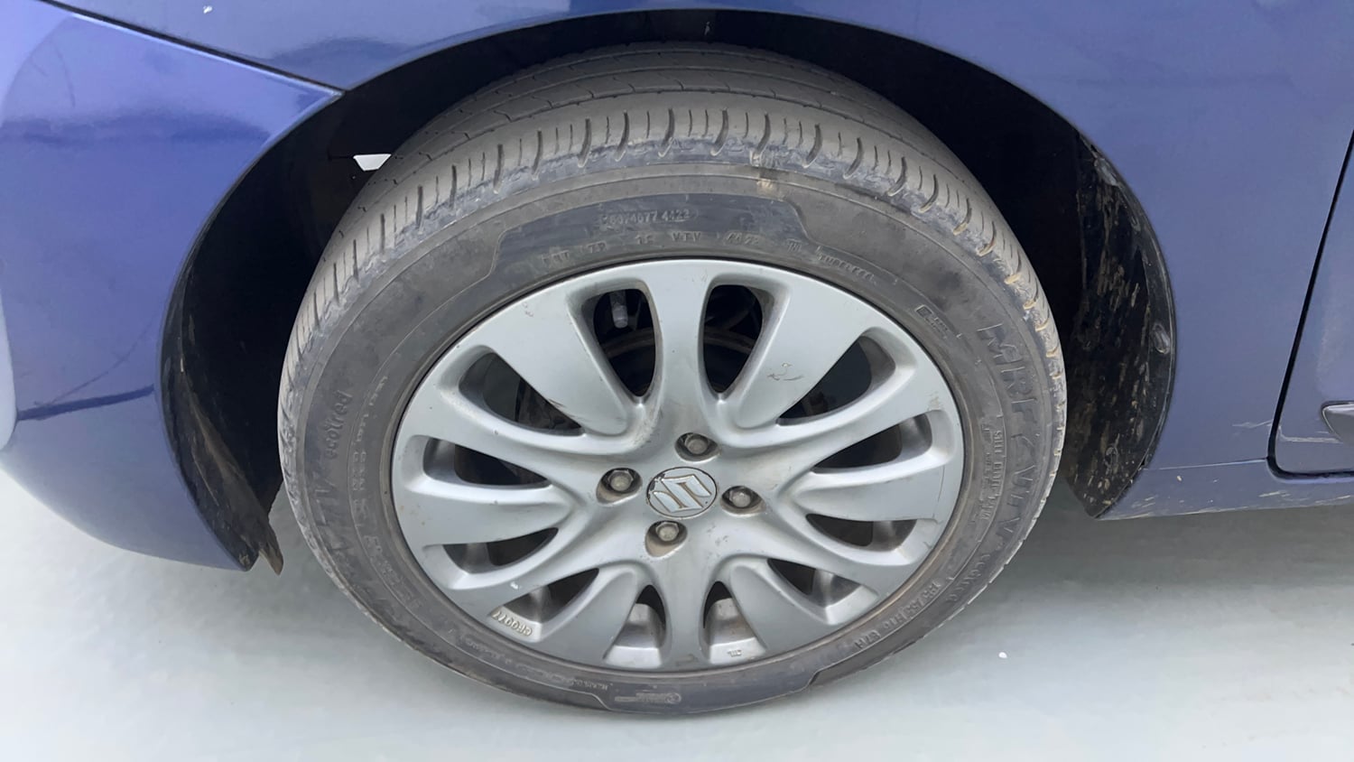 Used 2018 Maruti Suzuki Baleno Alpha 1.2 Petrol Manual tyres LEFT FRONT TYRE RIM VIEW