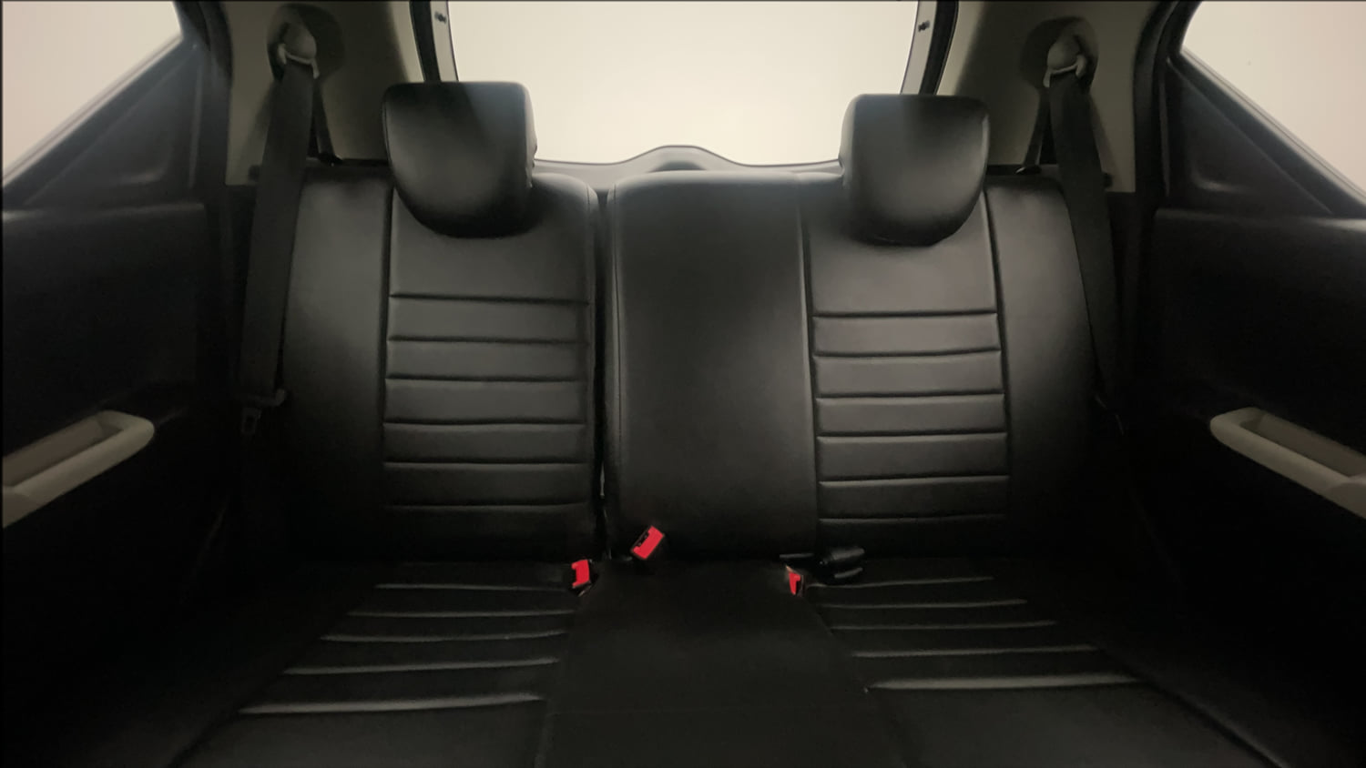Used 2022 Maruti Suzuki Ignis Delta 1.2 MT Petrol Manual interior REAR SEAT CONDITION VIEW