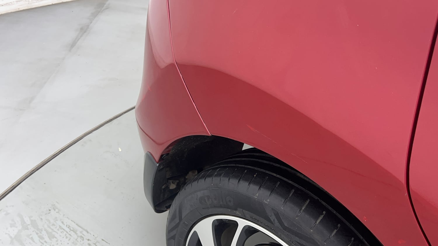 Used 2019 Toyota Glanza V CVT Petrol Automatic dents MINOR SCRATCH
