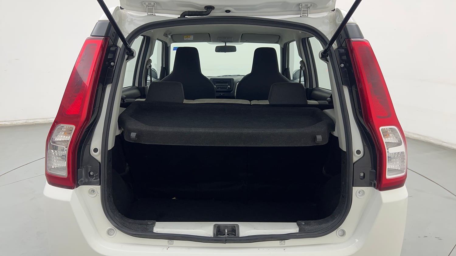 Used 2024 Maruti Suzuki Wagon R VXI 1.0 Petrol Manual interior DICKY INSIDE VIEW