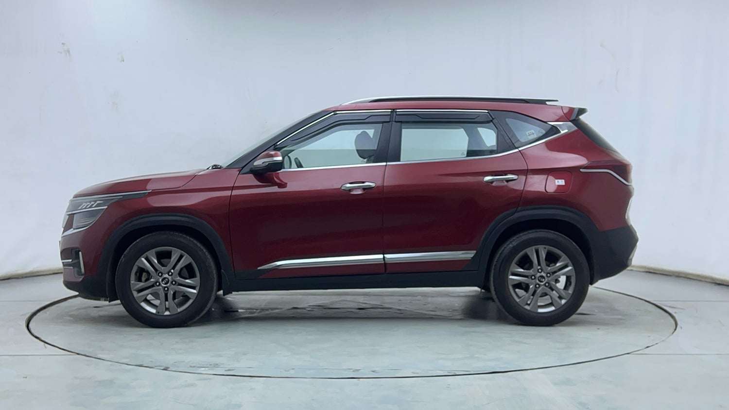 Used 2020 kia Seltos HTX IVT 1.5 Petrol Automatic exterior LEFT SIDE VIEW