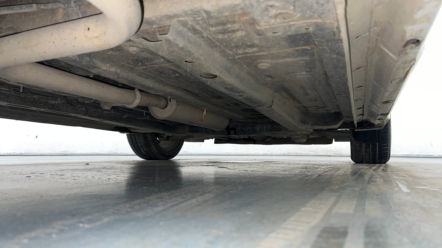 Used 2021 Tata Altroz XZ Plus i-Turbo Petrol Petrol Manual extra REAR RIGHT UNDERBODY VIEW