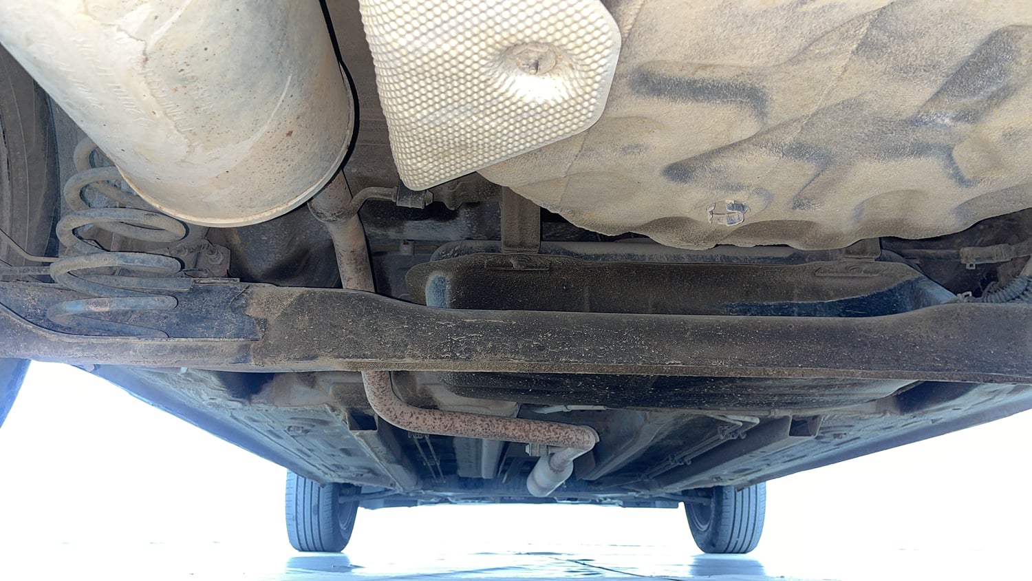 Used 2021 Renault Kiger RXZ Turbo CVT Dual Tone Petrol Automatic extra REAR UNDERBODY VIEW (TAKEN FROM REAR)