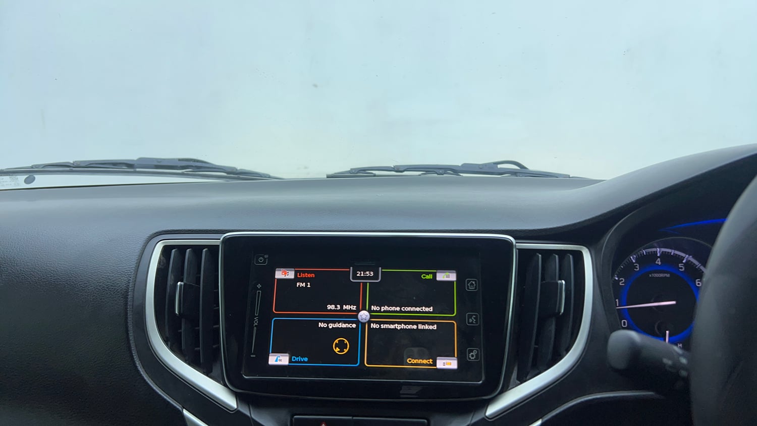 Used 2018 Maruti Suzuki Baleno Alpha 1.2 Petrol Manual top_features Touch screen infotainment system
