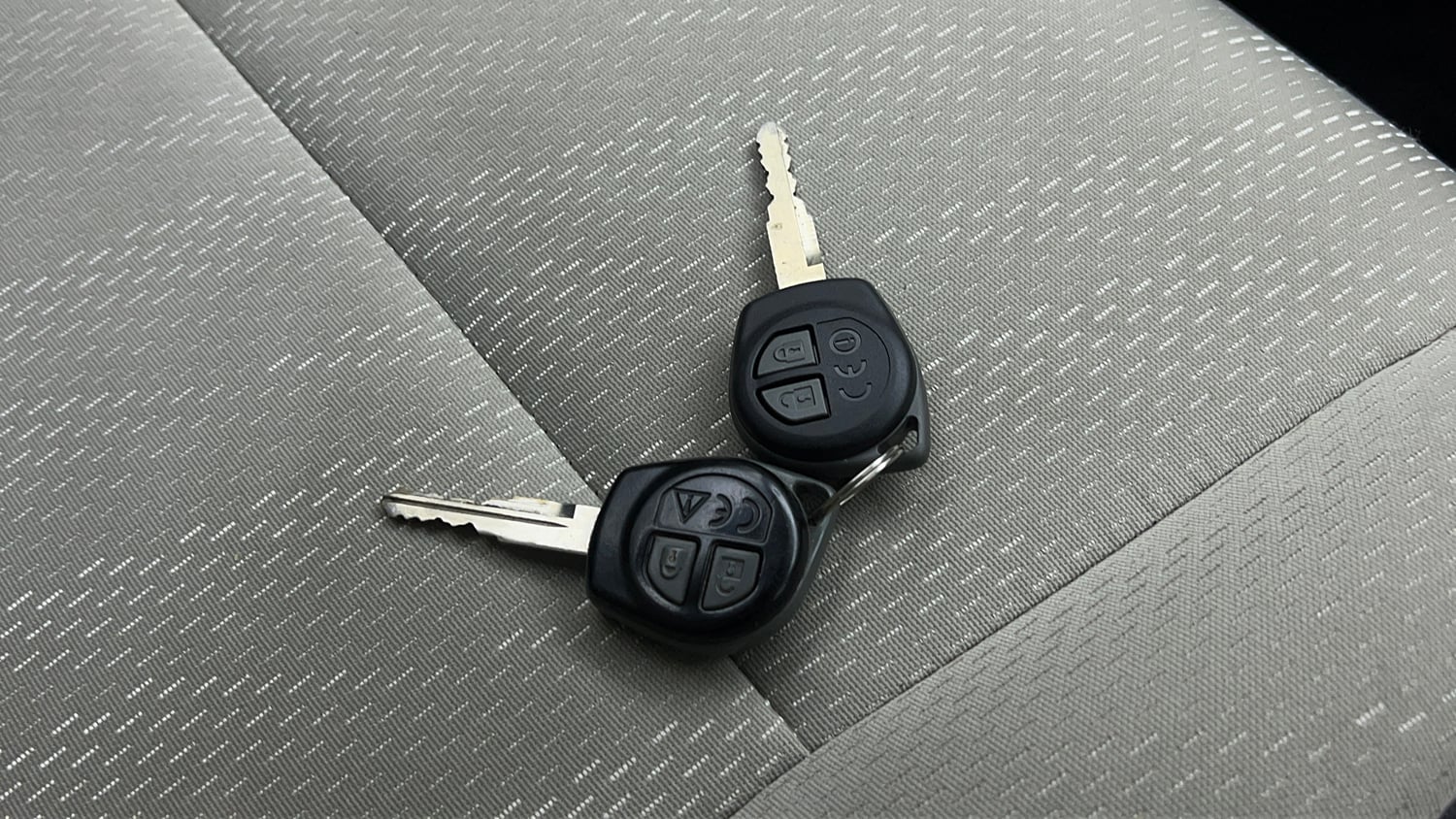 Used 2024 Maruti Suzuki Wagon R VXI 1.0 Petrol Manual extra CAR KEY VIEW