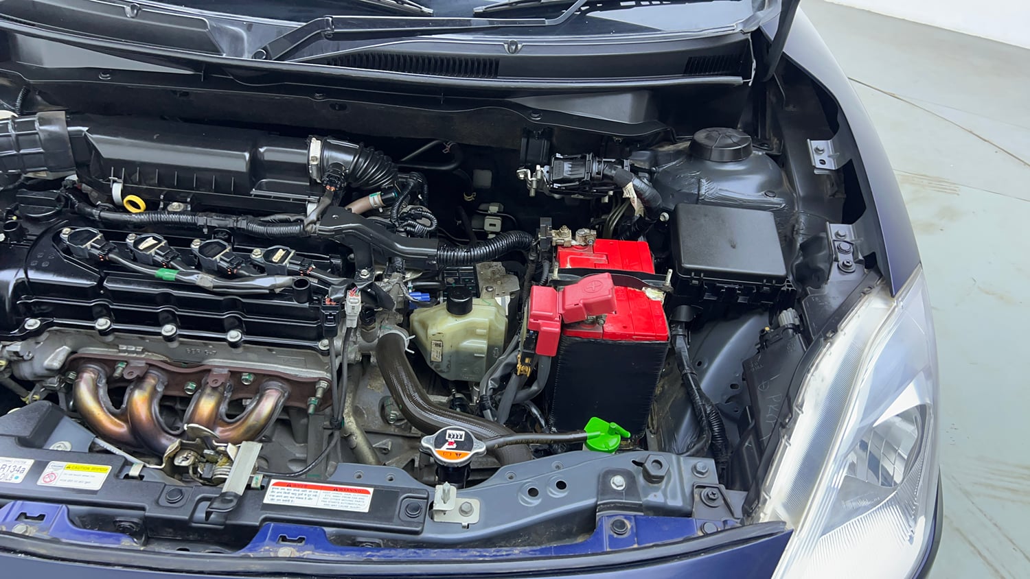 Used 2019 Maruti Suzuki Swift VXi AMT Petrol Automatic engine ENGINE LEFT SIDE VIEW