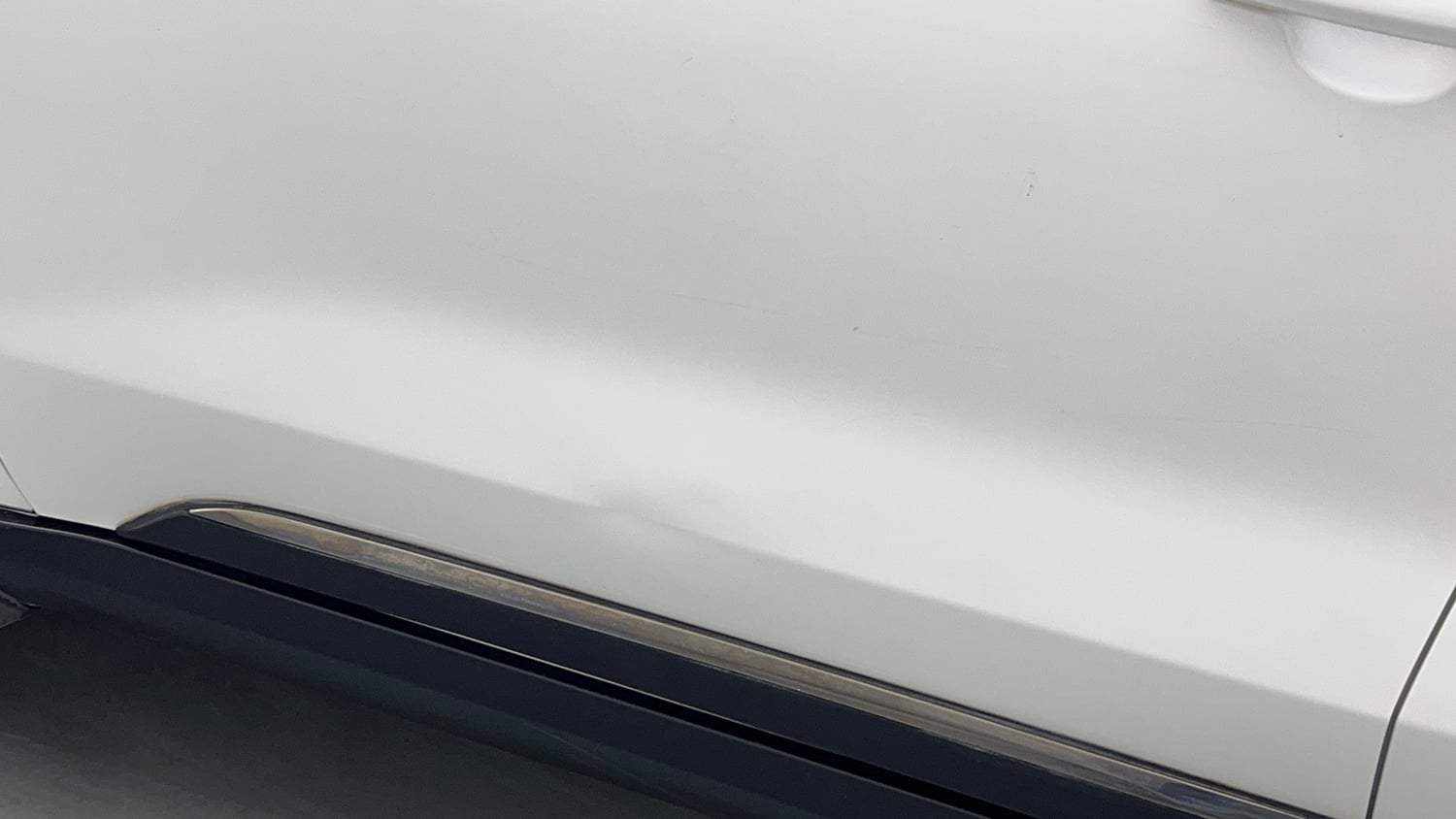 Used 2023 Maruti Suzuki Grand Vitara Alpha Plus Intelligent Hybrid eCVT Hybrid Automatic dents MINOR DENT