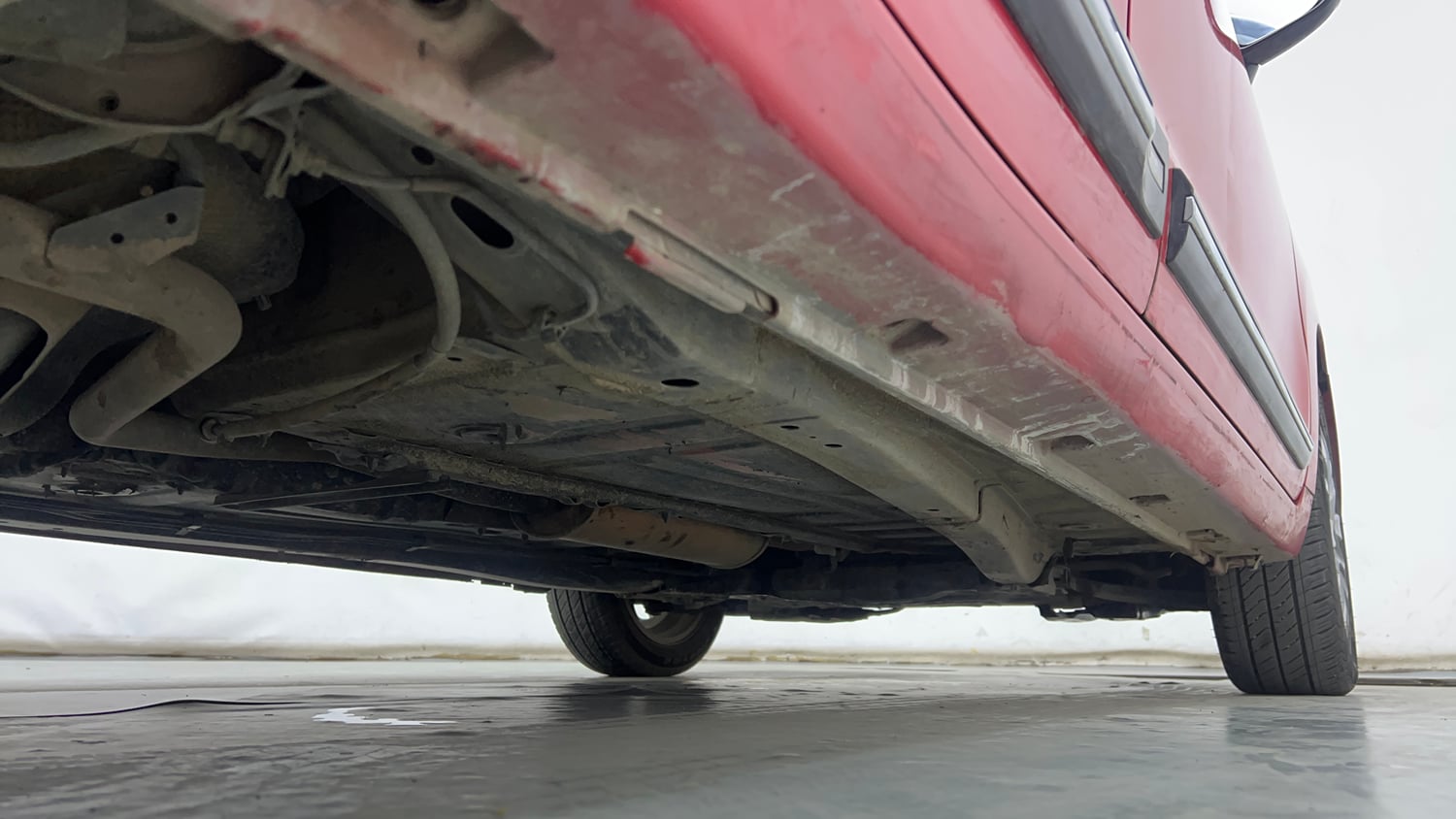 Used 2018 Maruti Suzuki Baleno Alpha 1.2 AT Petrol Automatic extra REAR RIGHT UNDERBODY VIEW