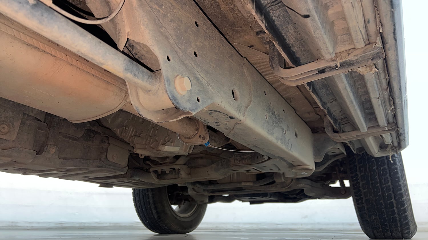 Used 2022 mahindra Thar LX Hard Top Petrol AT 4WD Petrol Automatic extra REAR RIGHT UNDERBODY VIEW