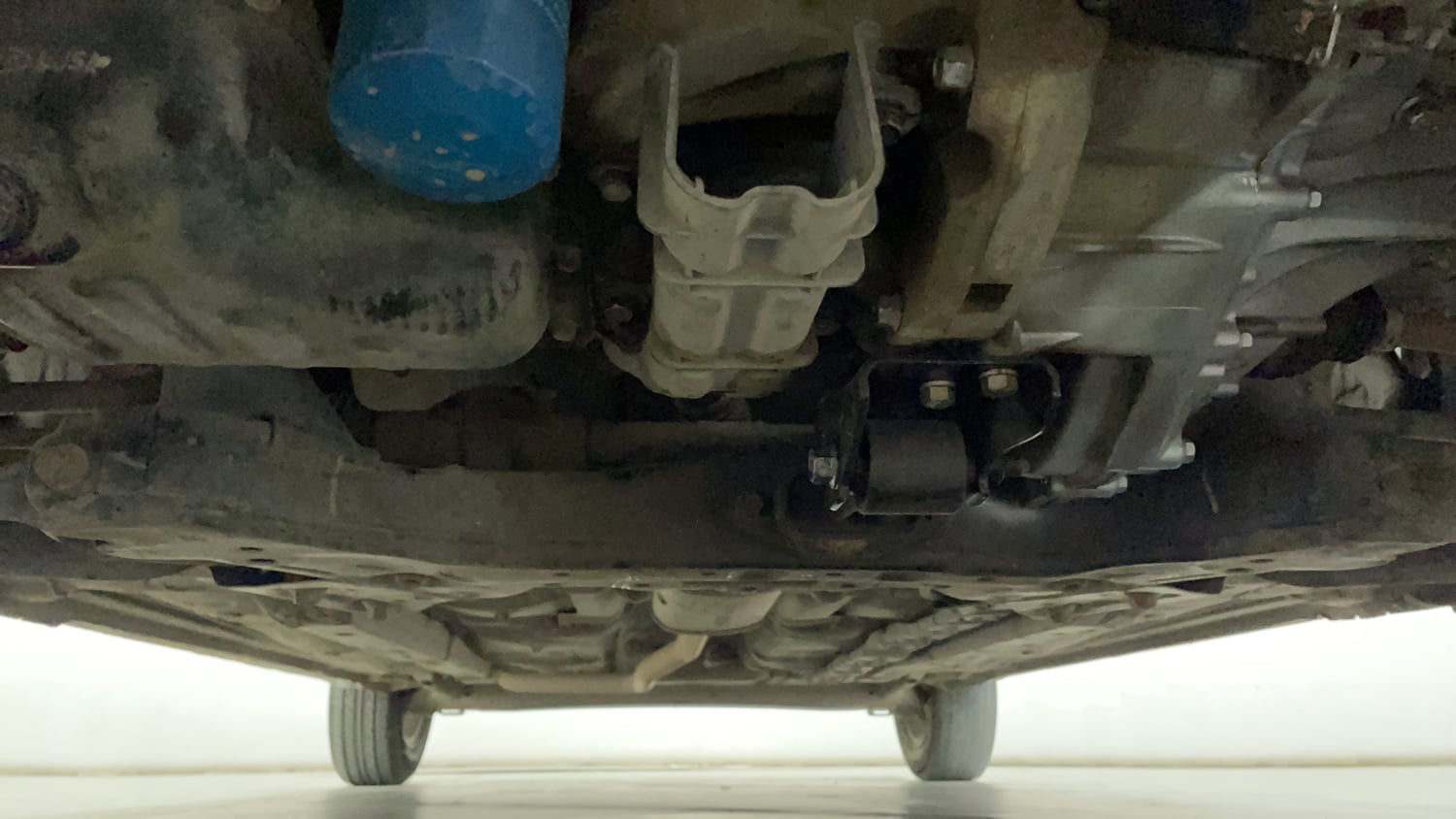 Used 2016 Hyundai Grand i10 Asta 1.2 Kappa VTVT Petrol Manual extra FRONT LEFT UNDERBODY VIEW