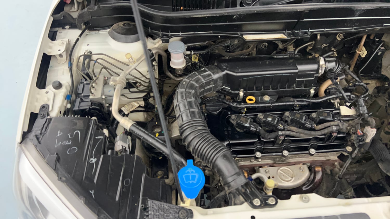 Used 2021 maruti-suzuki Vitara Brezza ZXi Petrol Manual engine ENGINE RIGHT SIDE VIEW