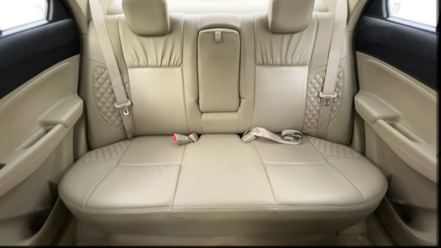 Used 2017 Maruti Suzuki Dzire VXi AMT Petrol Automatic interior REAR SEAT CONDITION VIEW