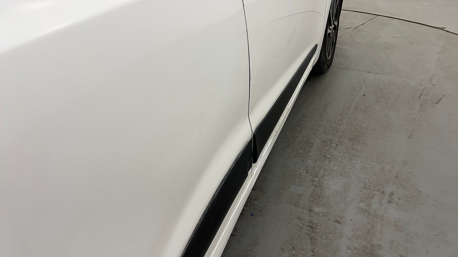 Used 2018 Hyundai Grand i10 Sportz (O) AT 1.2 Kappa VTVT Petrol Automatic dents MINOR SCRATCH