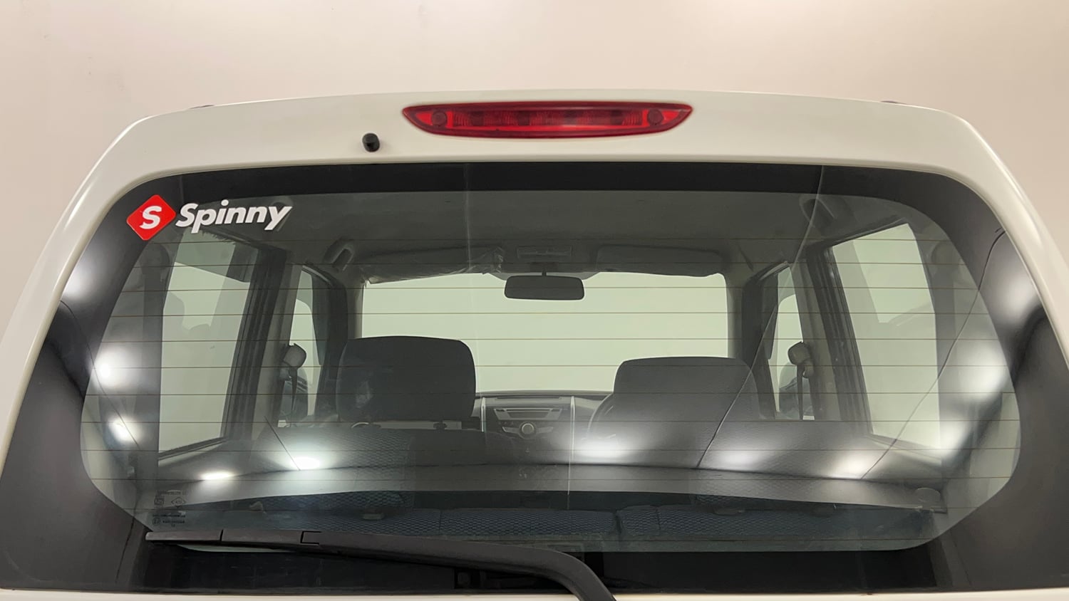 Used 2012 Maruti Suzuki Wagon R 1.0 VXi Petrol Manual exterior BACK WINDSHIELD VIEW