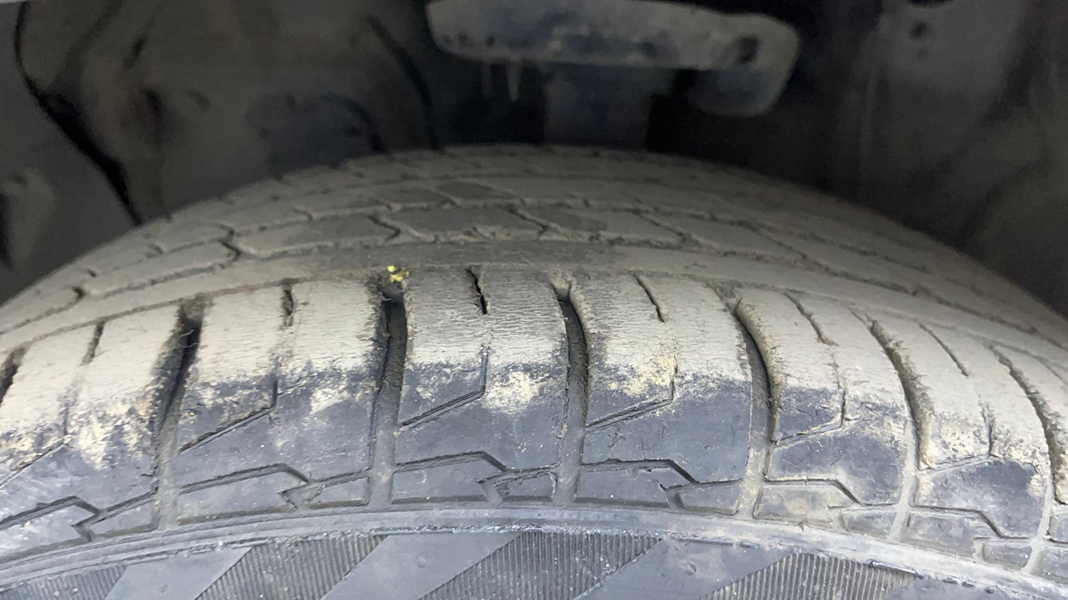 Used 2021 Hyundai Creta SX (O) 1.5 Petrol IVT Petrol Automatic tyres LEFT FRONT TYRE TREAD VIEW