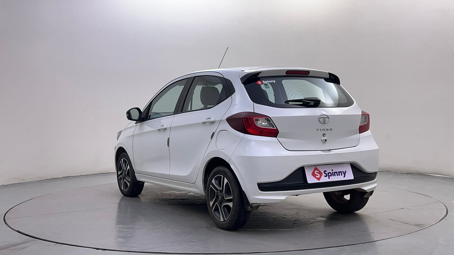 Used 2022 Tata Tiago XZA Plus Petrol Automatic exterior LEFT REAR CORNER VIEW