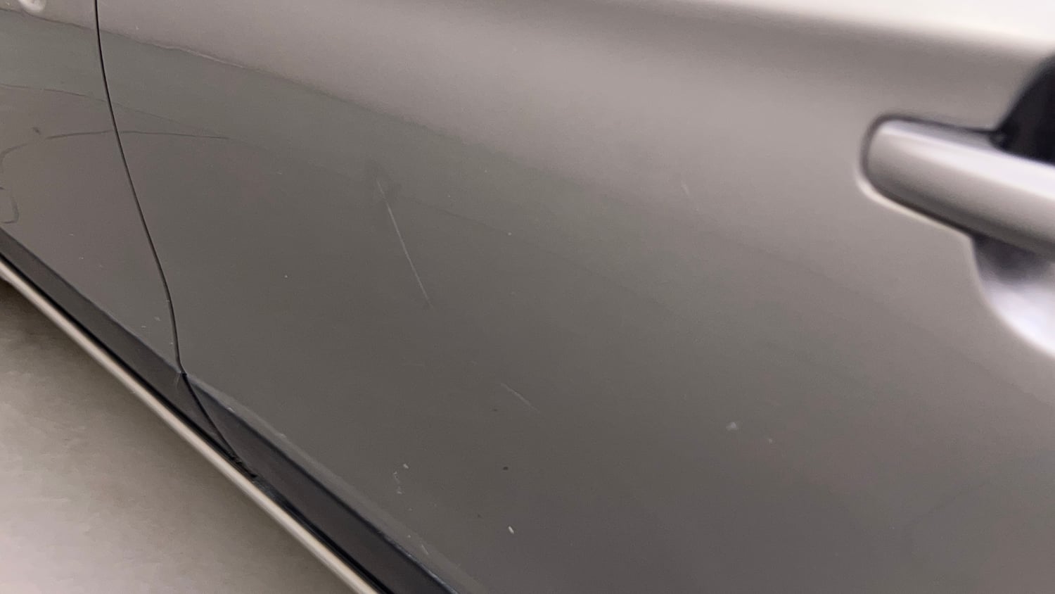Used 2016 Maruti Suzuki S-Cross Zeta 1.3 Diesel Manual dents MINOR SCRATCH