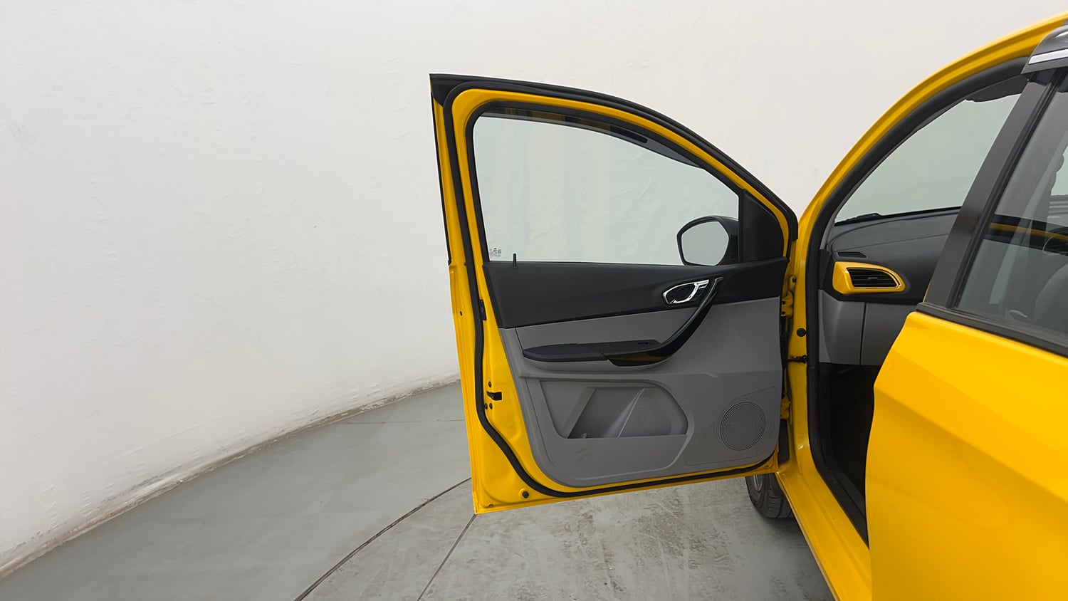 Used 2020 Tata Tiago XZA Plus Petrol Automatic interior LEFT FRONT DOOR OPEN VIEW