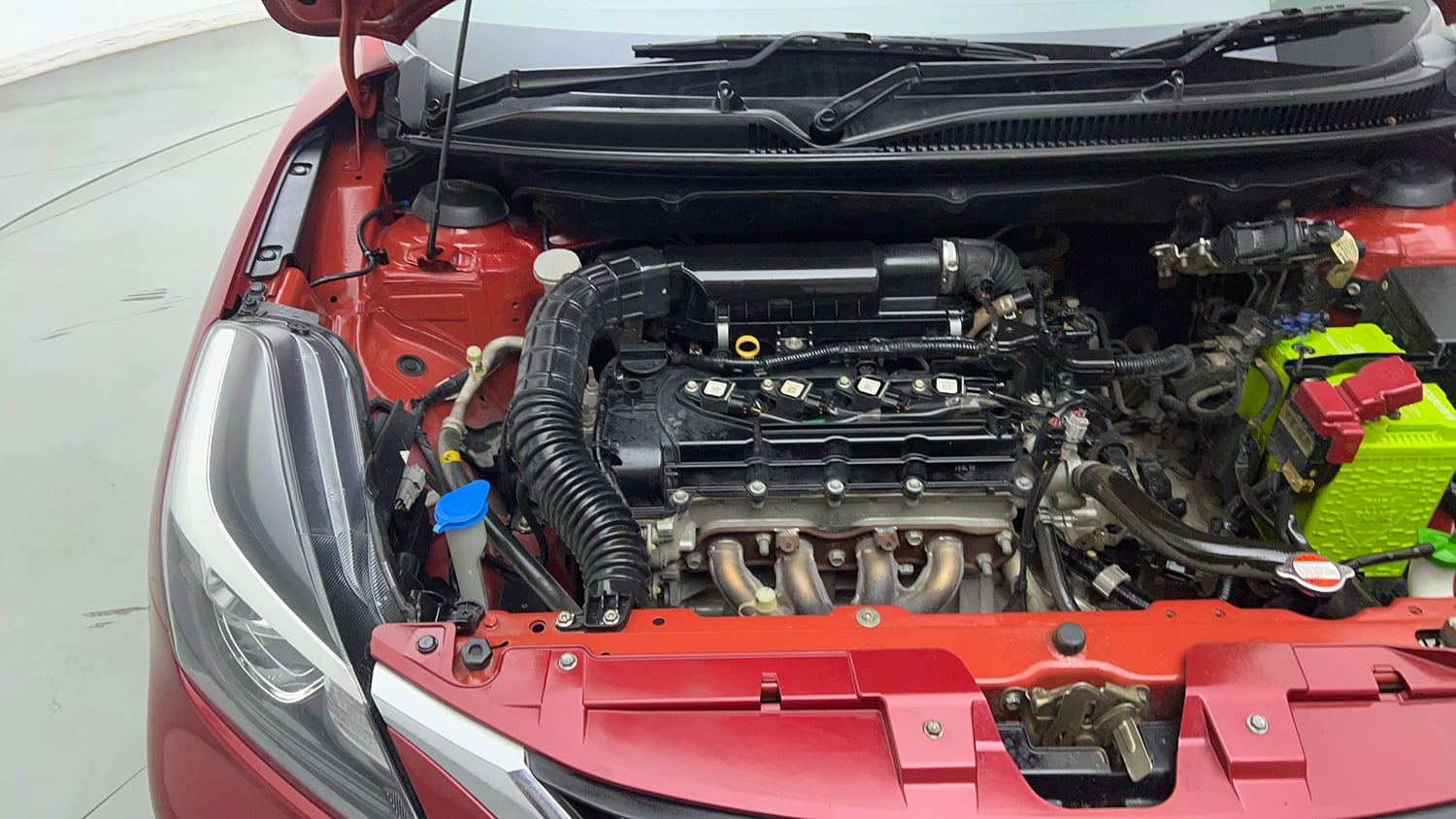 Used 2019 Toyota Glanza V CVT Petrol Automatic engine ENGINE RIGHT SIDE VIEW