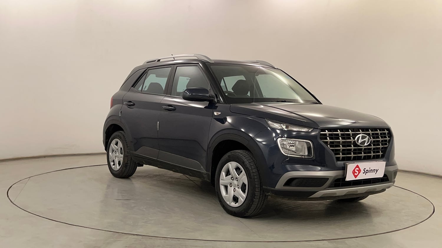 Used 2020 Hyundai Venue S 1.0 Turbo Petrol Manual exterior RIGHT FRONT CORNER VIEW