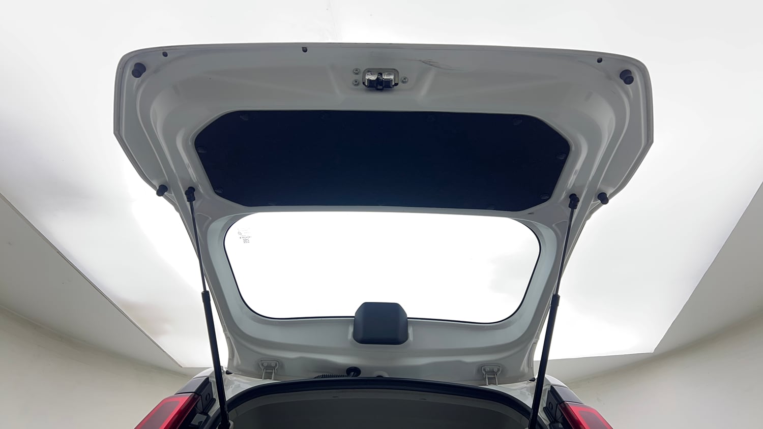 Used 2024 Maruti Suzuki Wagon R VXI 1.0 Petrol Manual interior DICKY DOOR OPEN VIEW