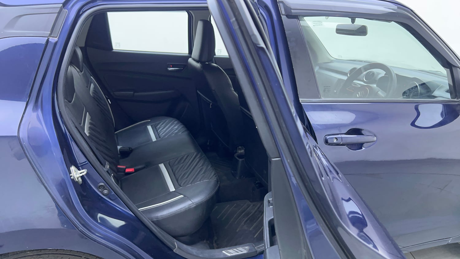Used 2019 Maruti Suzuki Swift VXi AMT Petrol Automatic interior RIGHT SIDE REAR DOOR CABIN VIEW