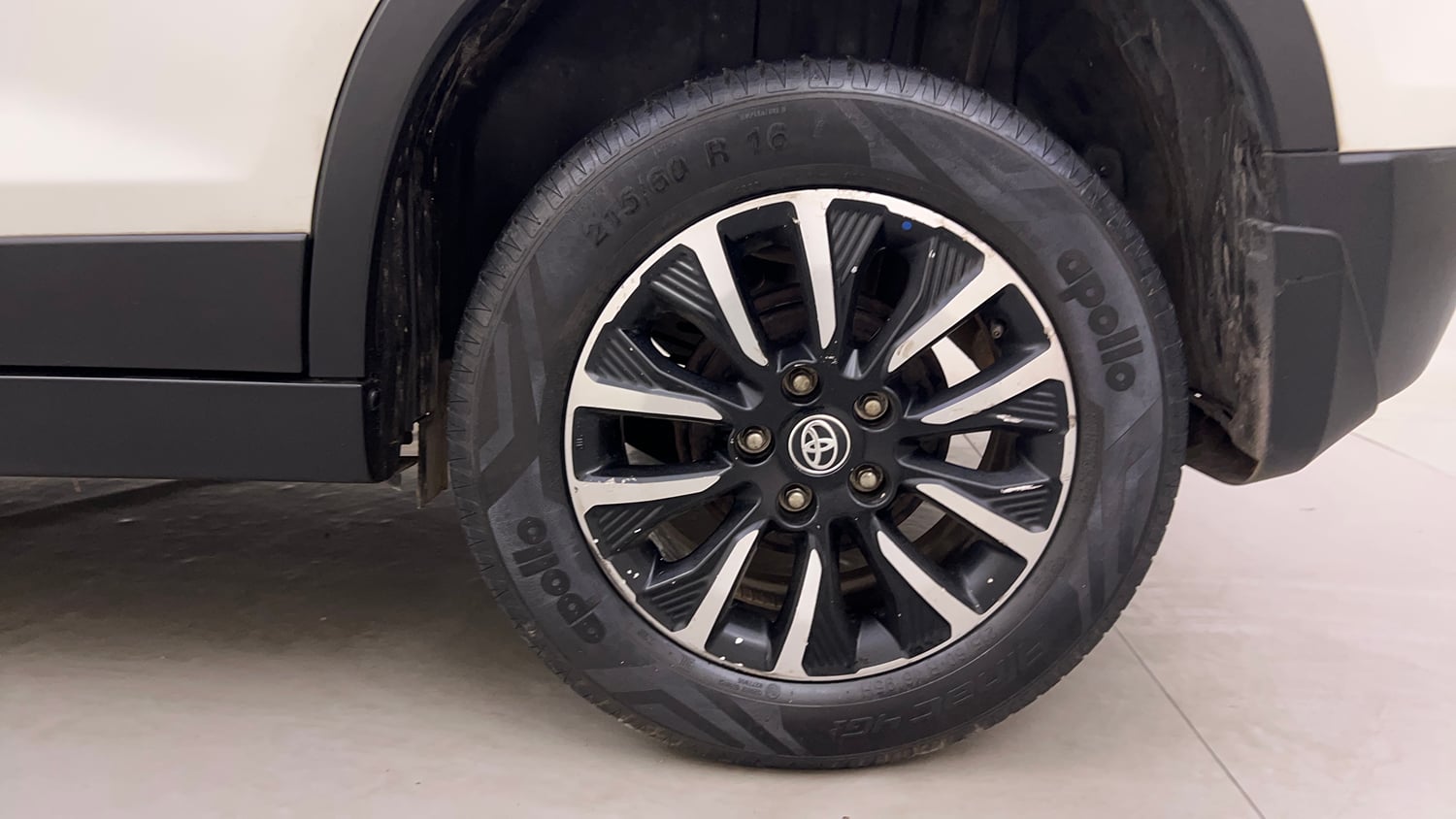 Used 2021 Toyota Urban Cruiser Premium Grade AT Petrol Automatic tyres LEFT REAR TYRE RIM VIEW