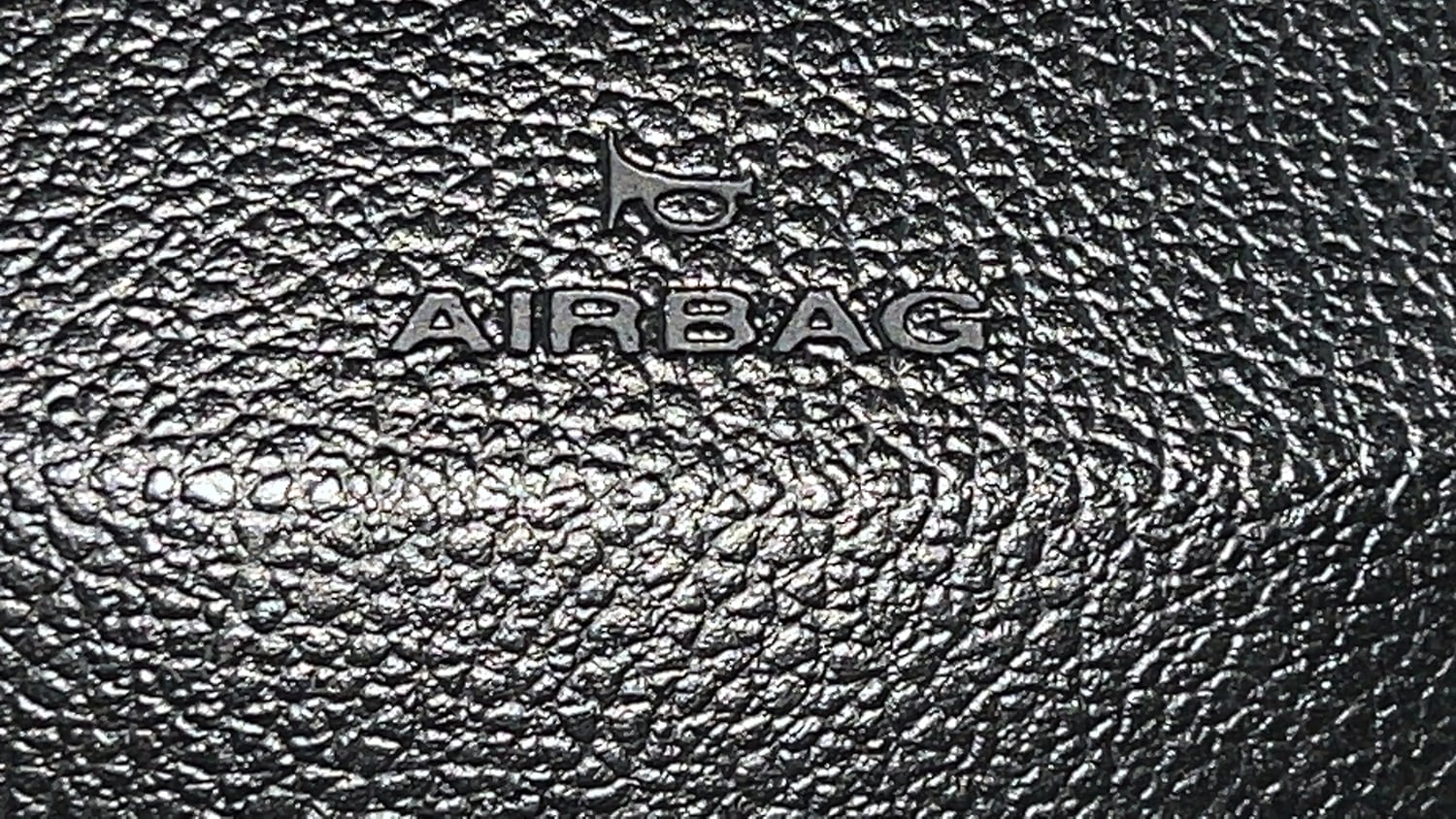 Used 2022 mahindra Thar LX Hard Top Petrol AT 4WD Petrol Automatic top_features Airbags