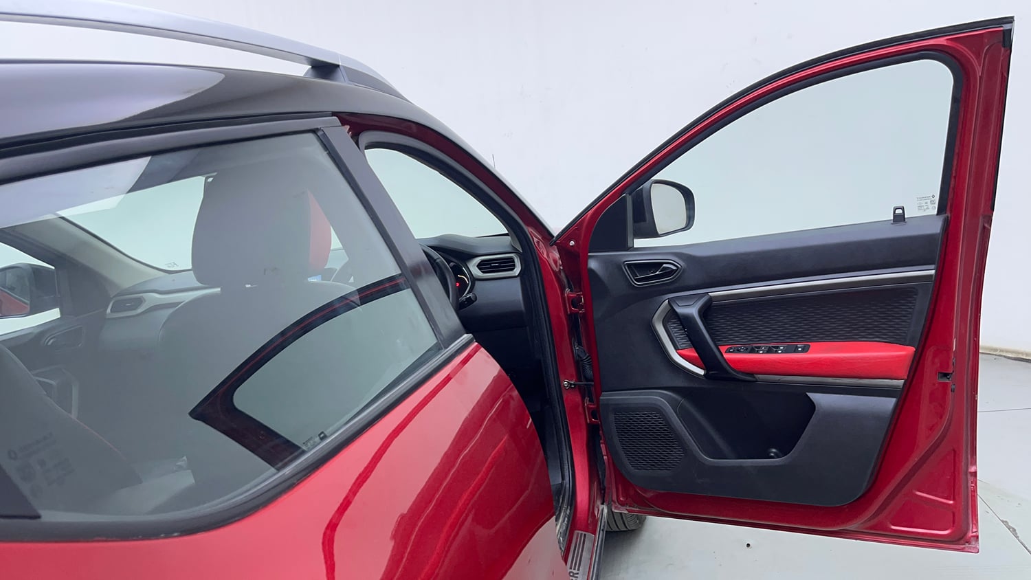 Used 2021 Renault Kiger RXZ Turbo CVT Dual Tone Petrol Automatic interior RIGHT FRONT DOOR OPEN VIEW