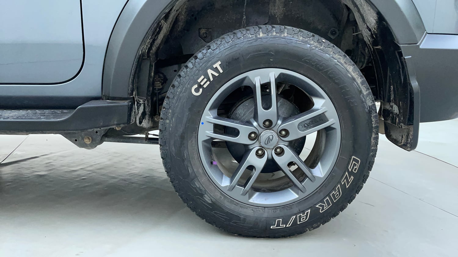 Used 2022 mahindra Thar LX Hard Top Petrol MT 4WD Petrol Manual tyres LEFT REAR TYRE RIM VIEW