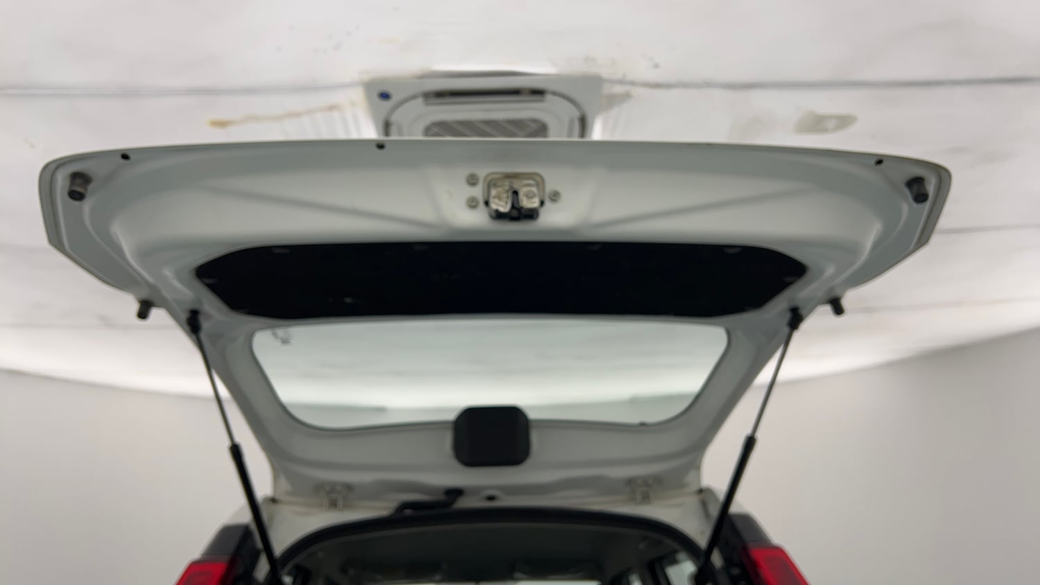 Used 2024 Maruti Suzuki Wagon R LXI 1.0 Petrol Manual interior DICKY DOOR OPEN VIEW