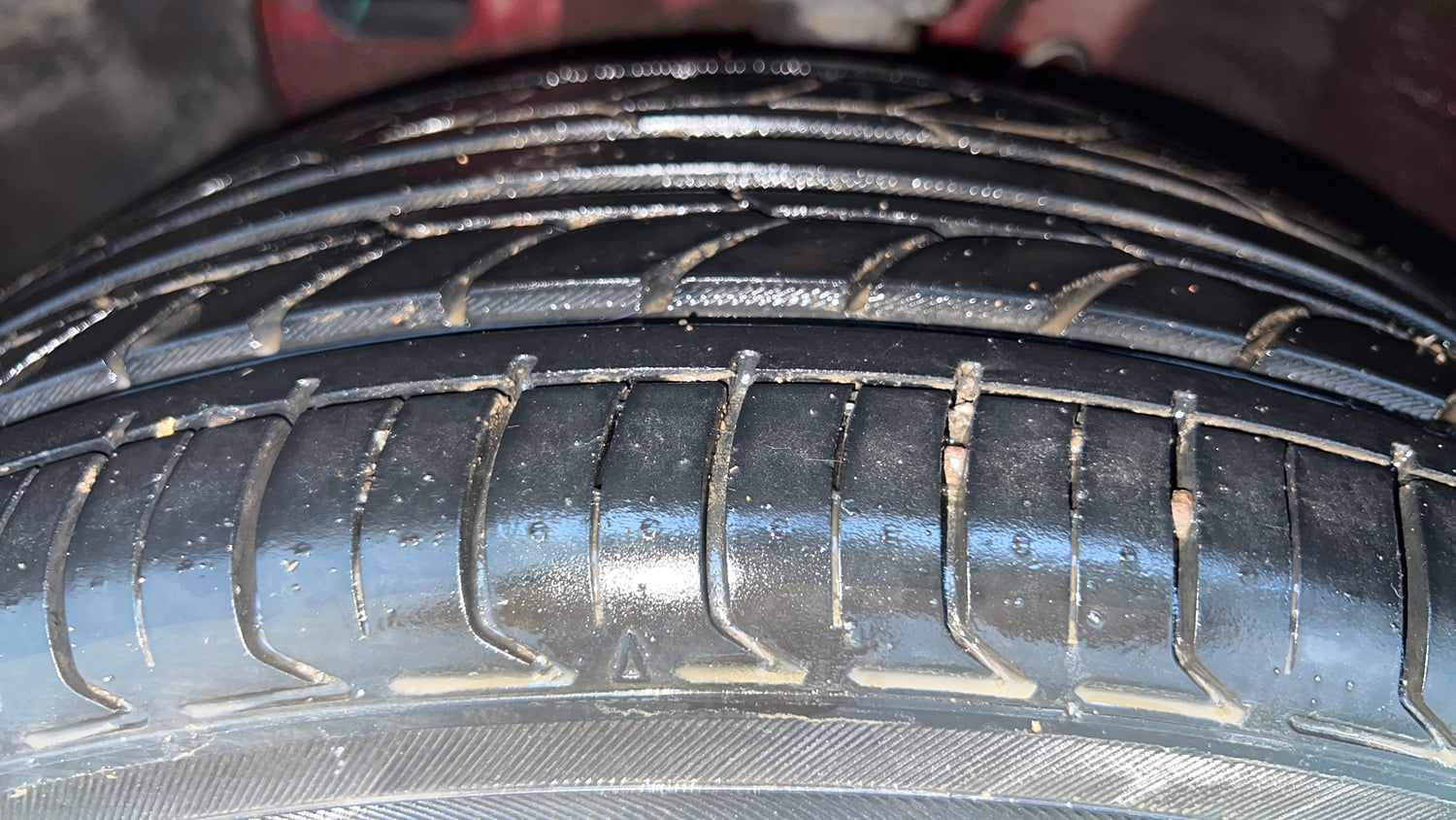 Used 2015 Hyundai Elite i20 Asta 1.2 Petrol Manual tyres LEFT FRONT TYRE TREAD VIEW