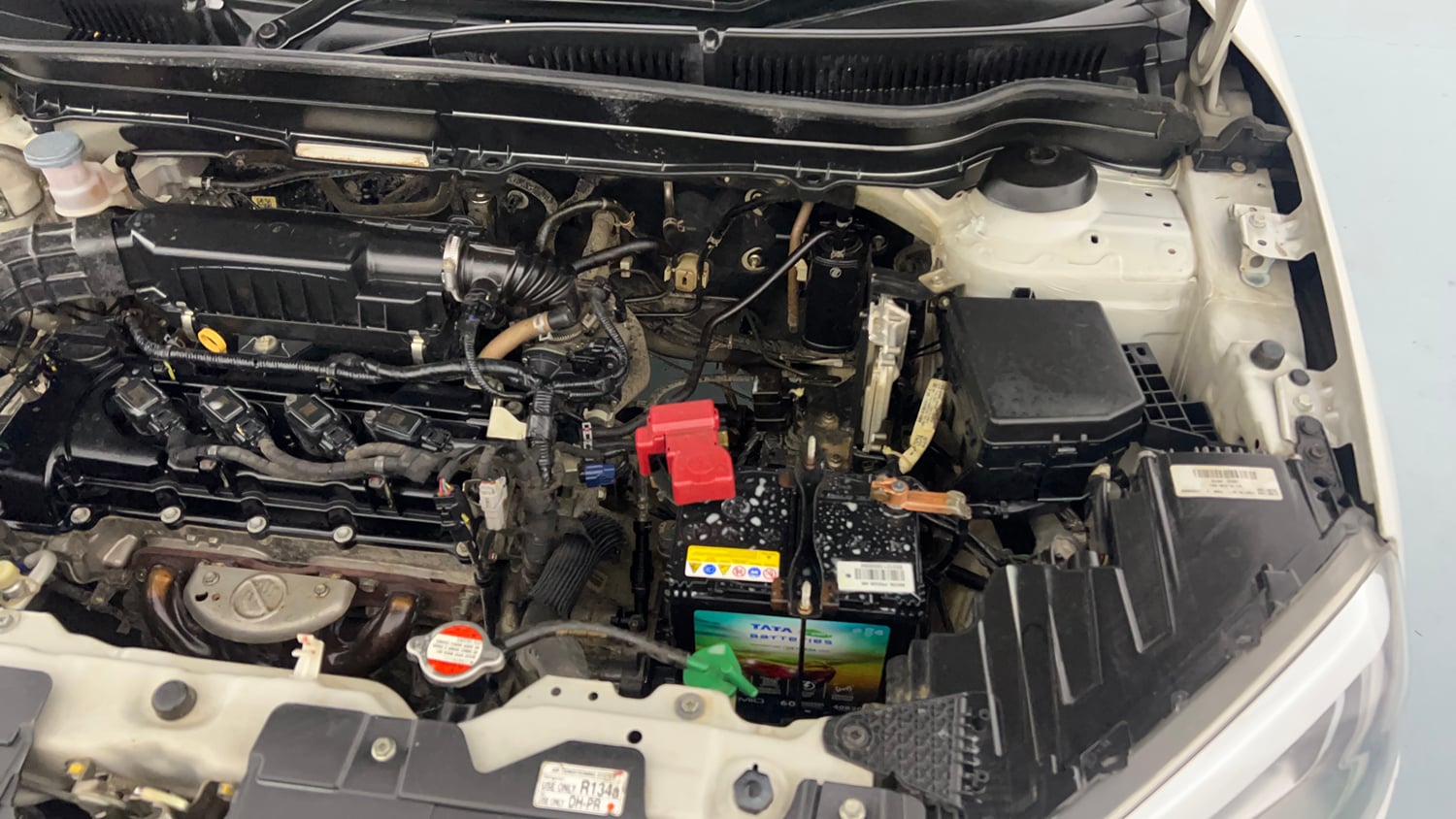Used 2021 maruti-suzuki Vitara Brezza ZXi Petrol Manual engine ENGINE LEFT SIDE VIEW