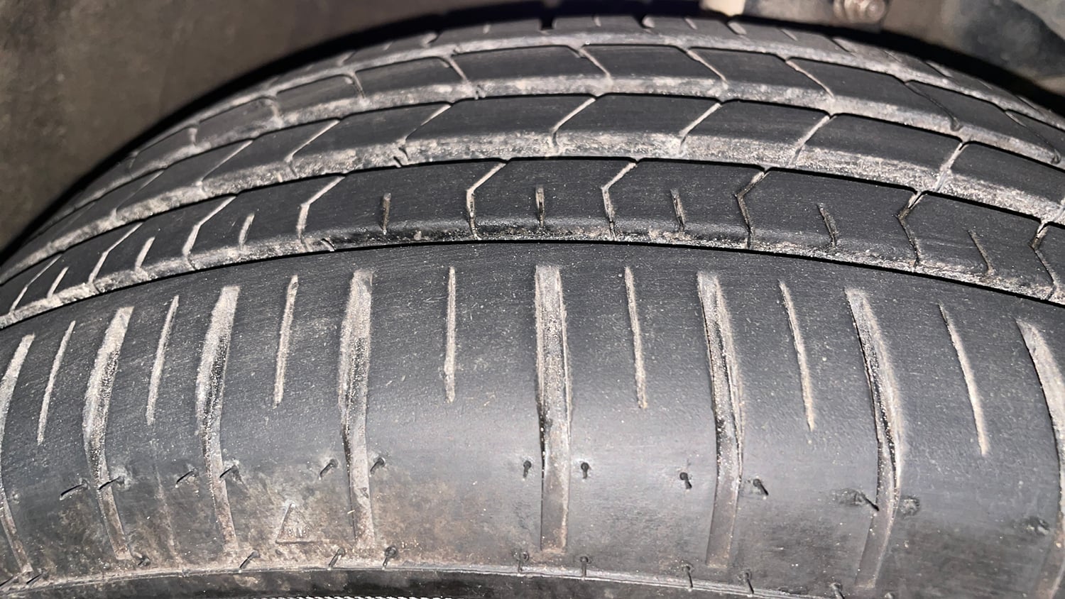 Used 2021 Maruti Suzuki Baleno Zeta Automatic Petrol Automatic tyres RIGHT FRONT TYRE TREAD VIEW
