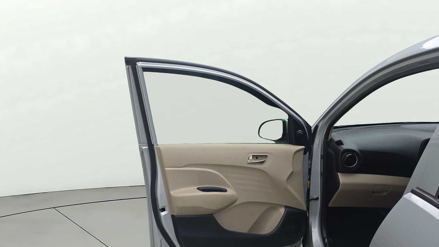 Used 2019 Hyundai Santro Magna Petrol Manual interior LEFT FRONT DOOR OPEN VIEW