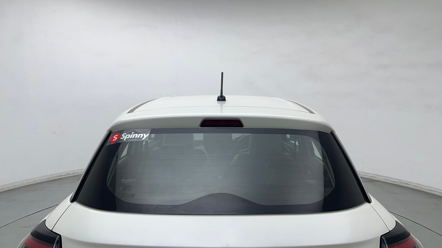 Used 2024 Maruti Suzuki Swift VXi (O) AMT Petrol Automatic exterior BACK WINDSHIELD VIEW