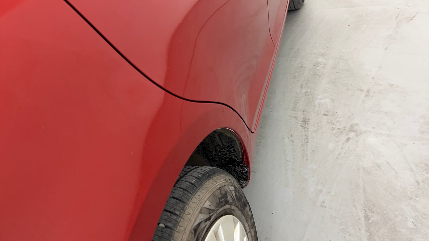 Used 2014 Maruti Suzuki Swift VXi Petrol Manual dents MINOR SCRATCH
