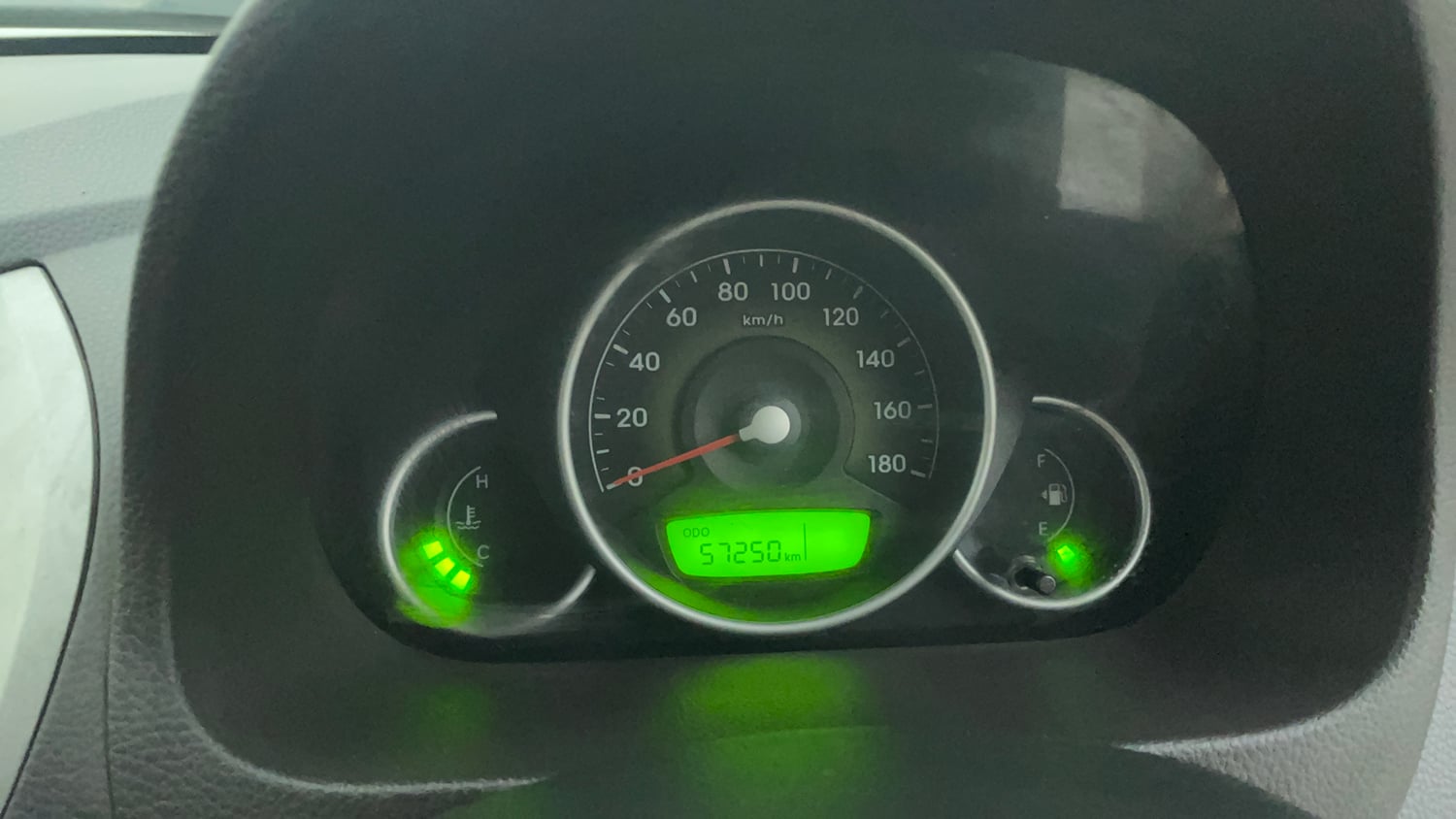 Used 2015 Hyundai Eon Magna + Petrol Manual interior CLUSTERMETER VIEW