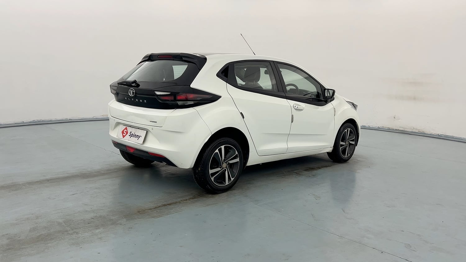 Used 2021 Tata Altroz XZ Plus i-Turbo Petrol Petrol Manual exterior RIGHT REAR CORNER VIEW