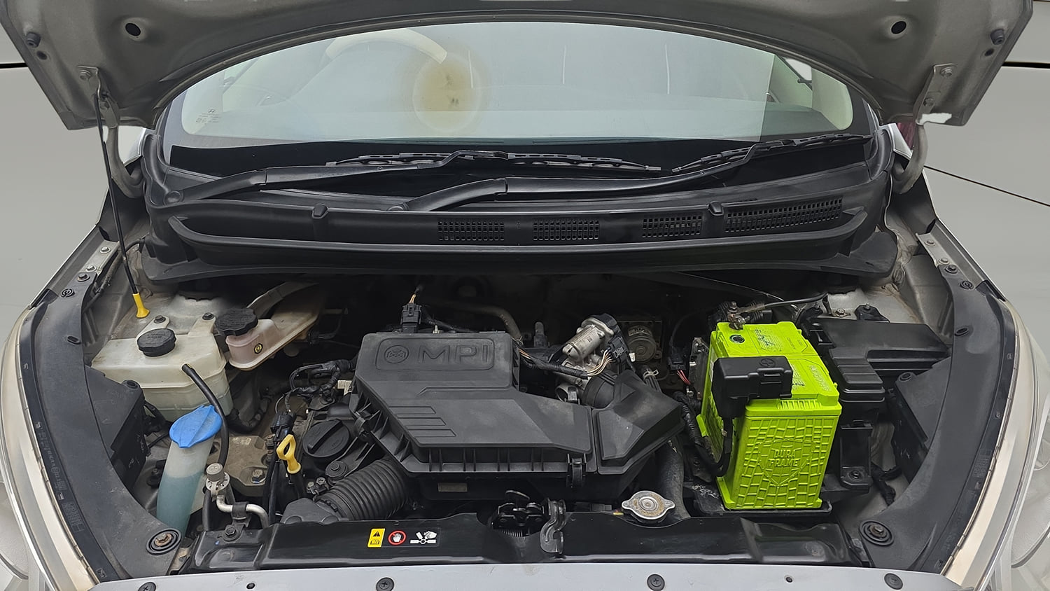Used 2019 Hyundai Santro Magna Petrol Manual engine ENGINE & BONNET OPEN FRONT VIEW